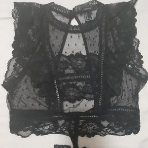 Black lace crop top